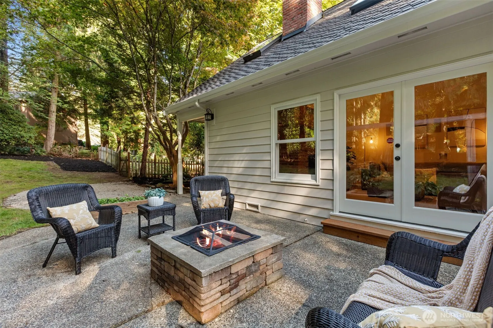 14605 181st Place NE, Woodinville, WA 98072