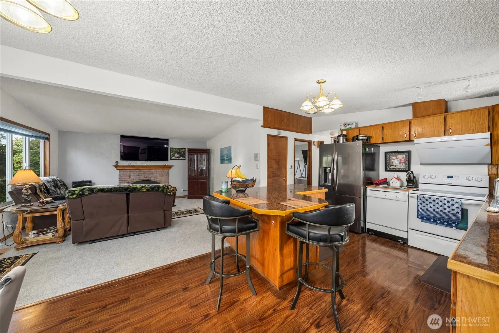 27224 122nd Avenue SE, Kent, WA 98030-8822