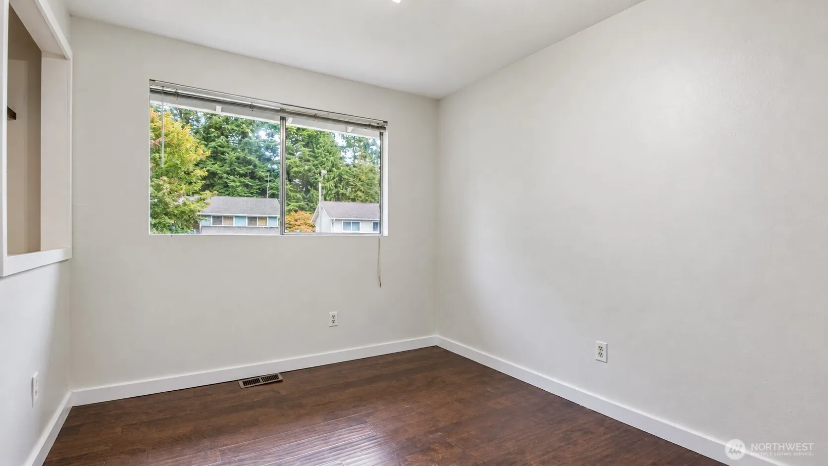 21405 124th Avenue SE, Kent, WA 98031