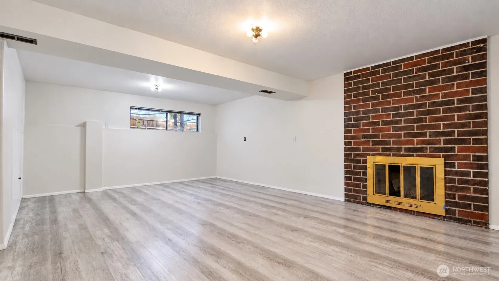 21405 124th Avenue SE, Kent, WA 98031