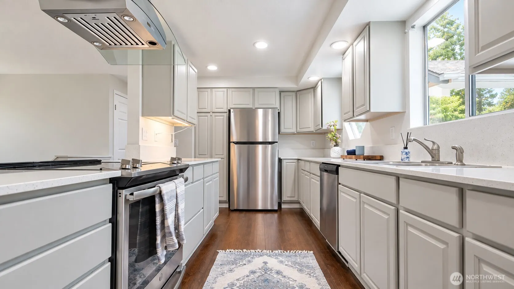 21405 124th Avenue SE, Kent, WA 98031