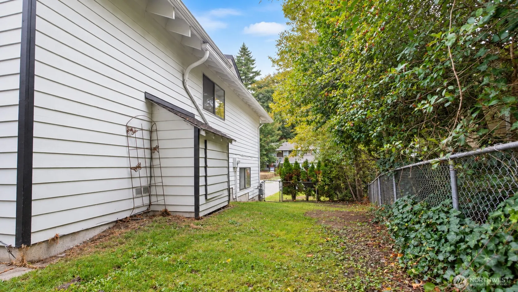 21405 124th Avenue SE, Kent, WA 98031