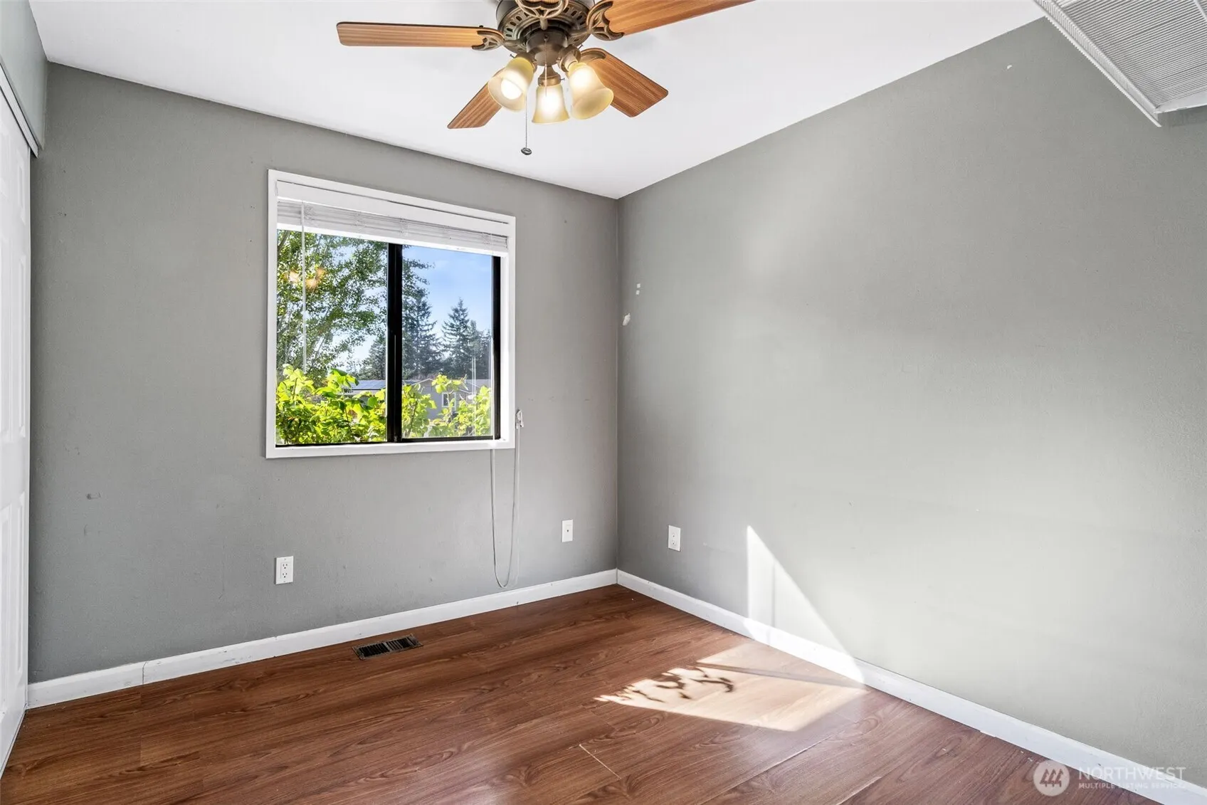 16424 126th Place SE, Renton, WA 98058