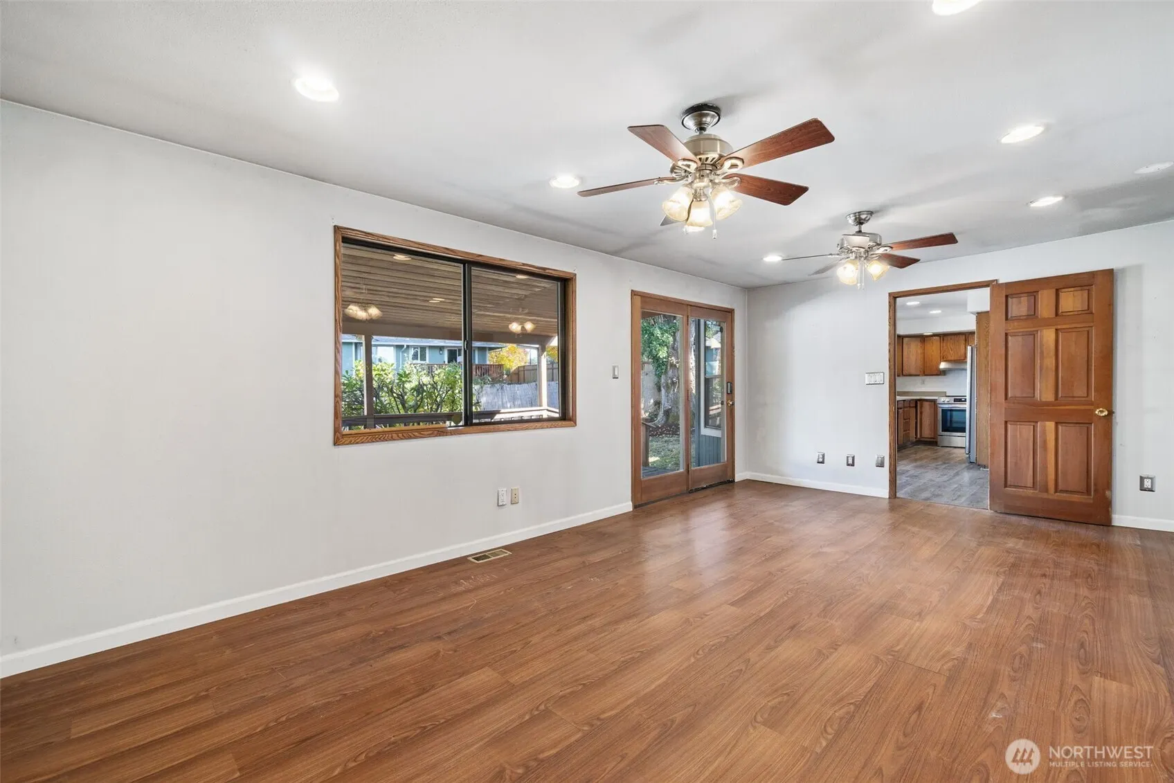 16424 126th Place SE, Renton, WA 98058