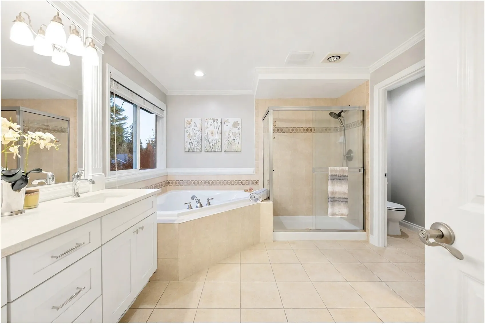 1004 274th Place SE, Sammamish, WA 98075