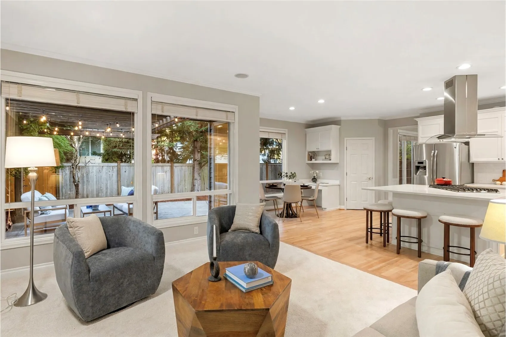 1004 274th Place SE, Sammamish, WA 98075