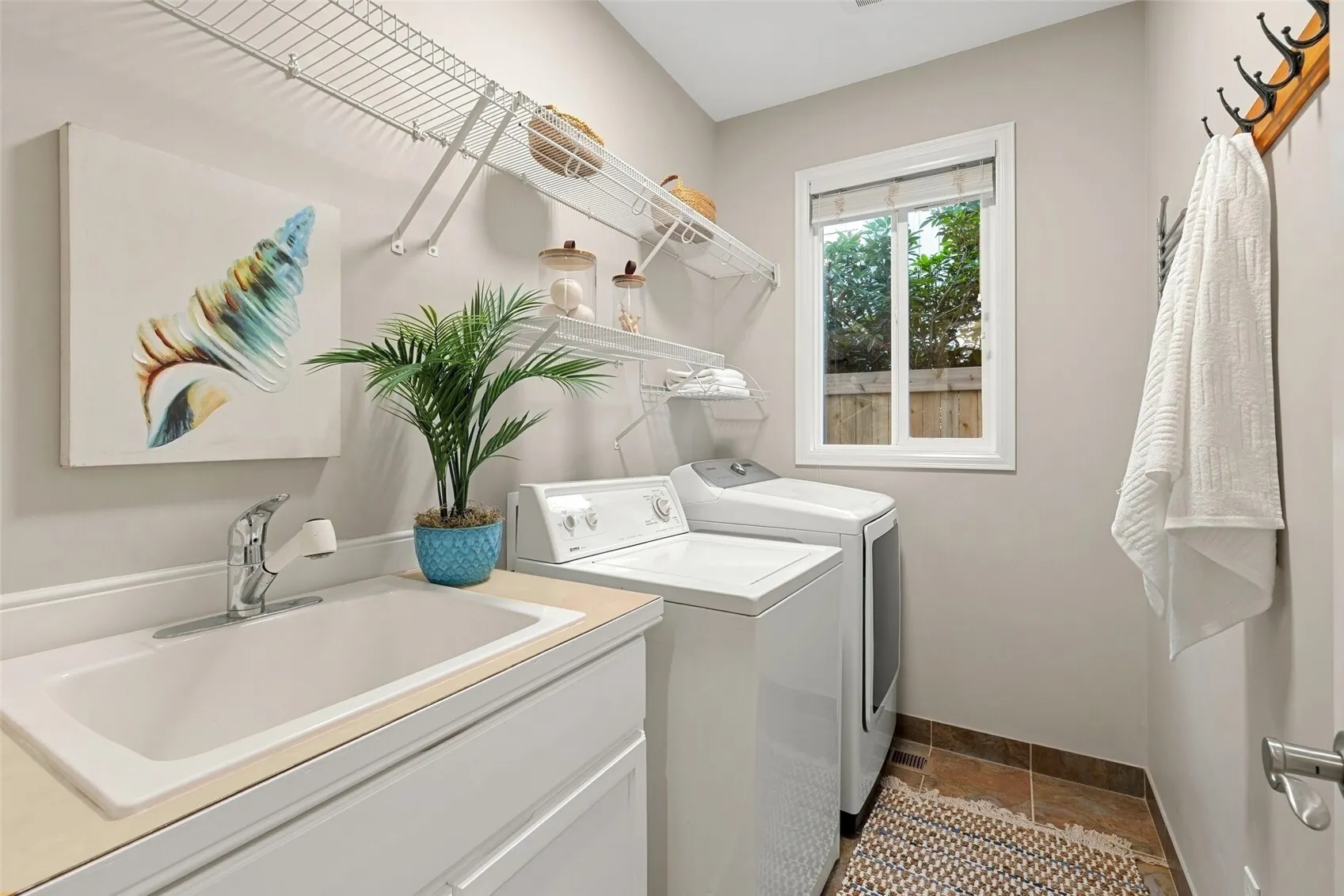 1004 274th Place SE, Sammamish, WA 98075