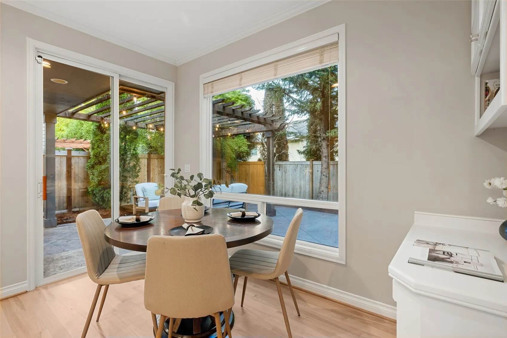 1004 274th Place SE, Sammamish, WA 98075
