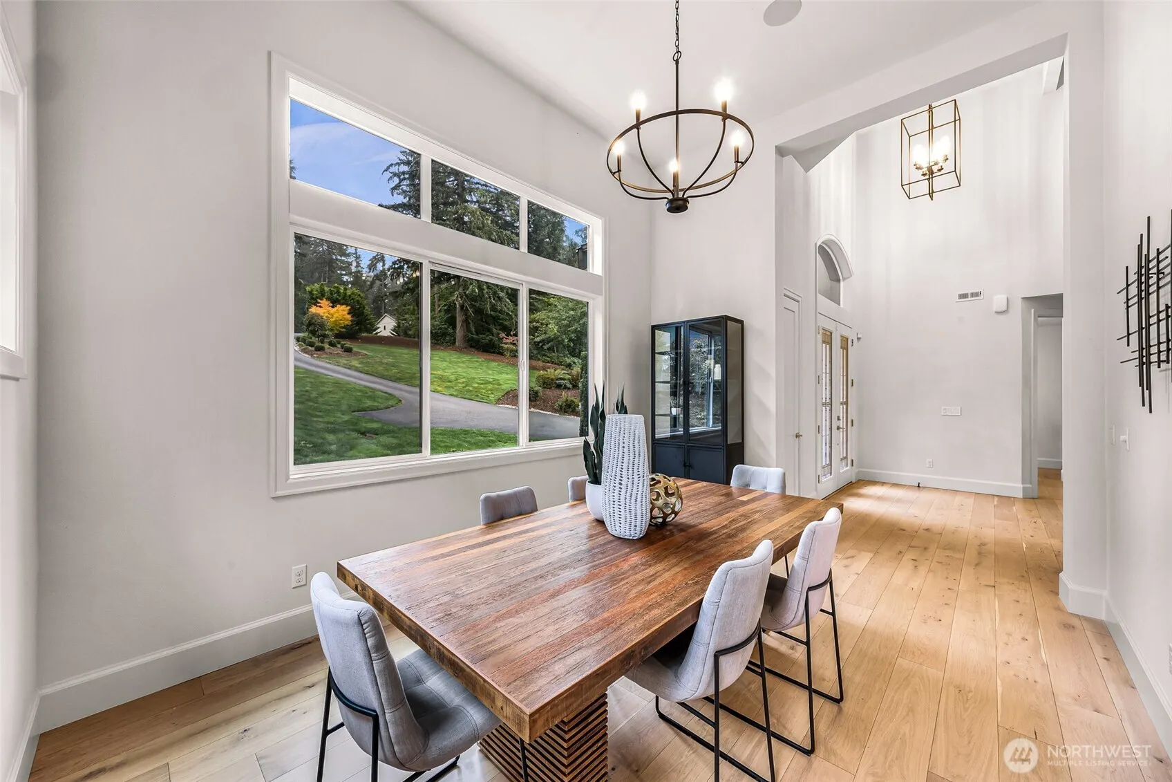7709 216th Avenue NE, Redmond, WA 98053