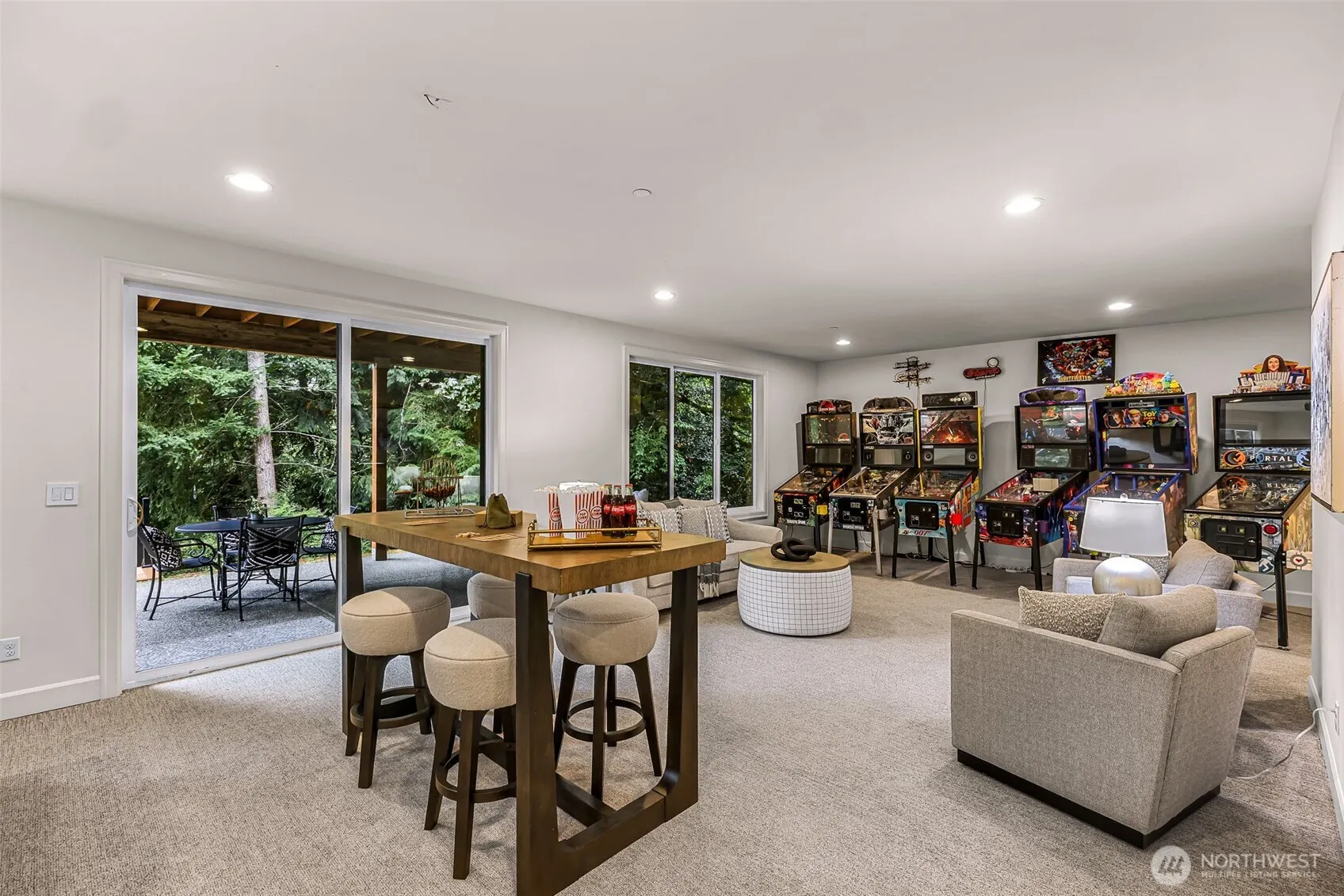 7709 216th Avenue NE, Redmond, WA 98053