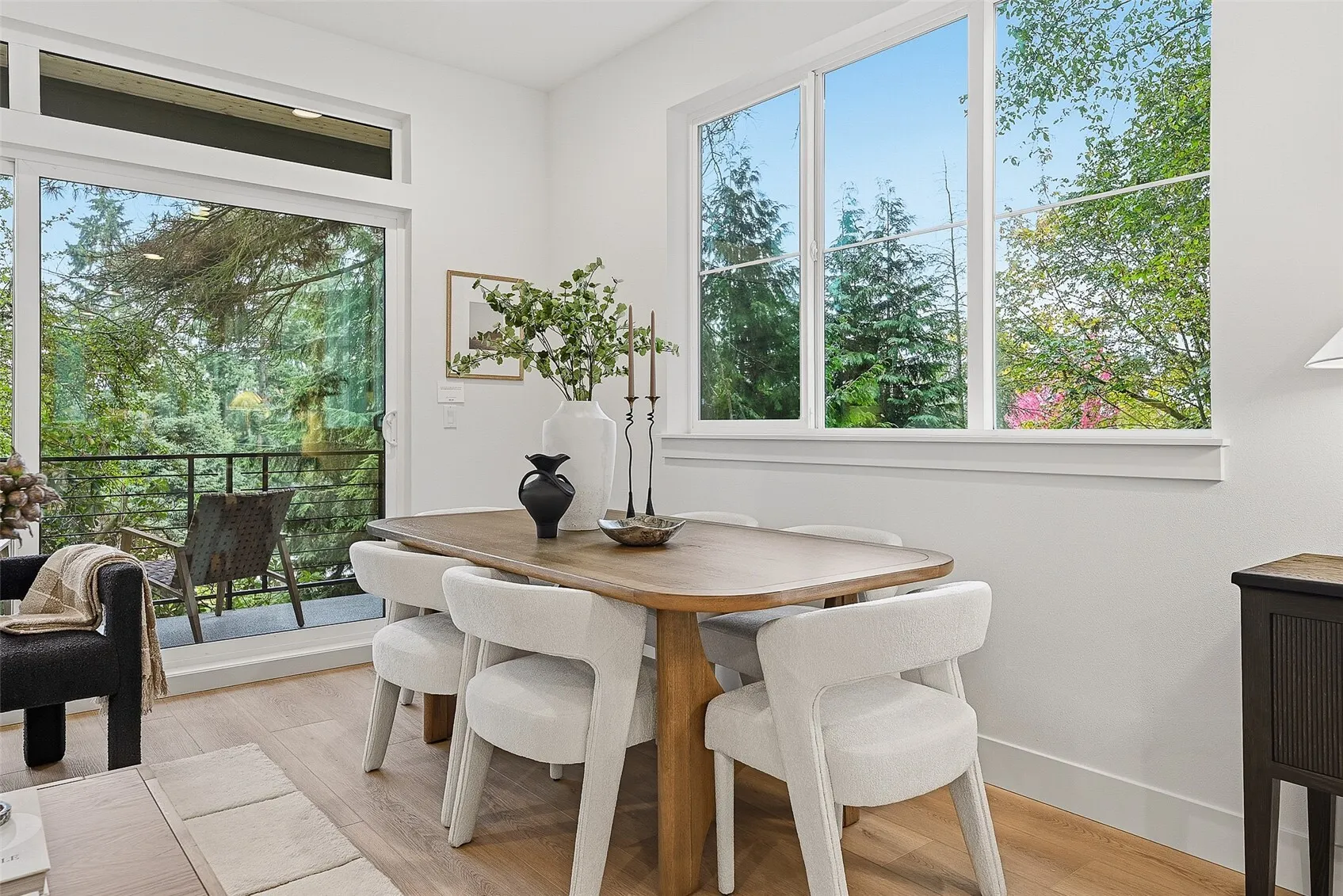 1216 B NE 103rd Street , Seattle, WA 98125