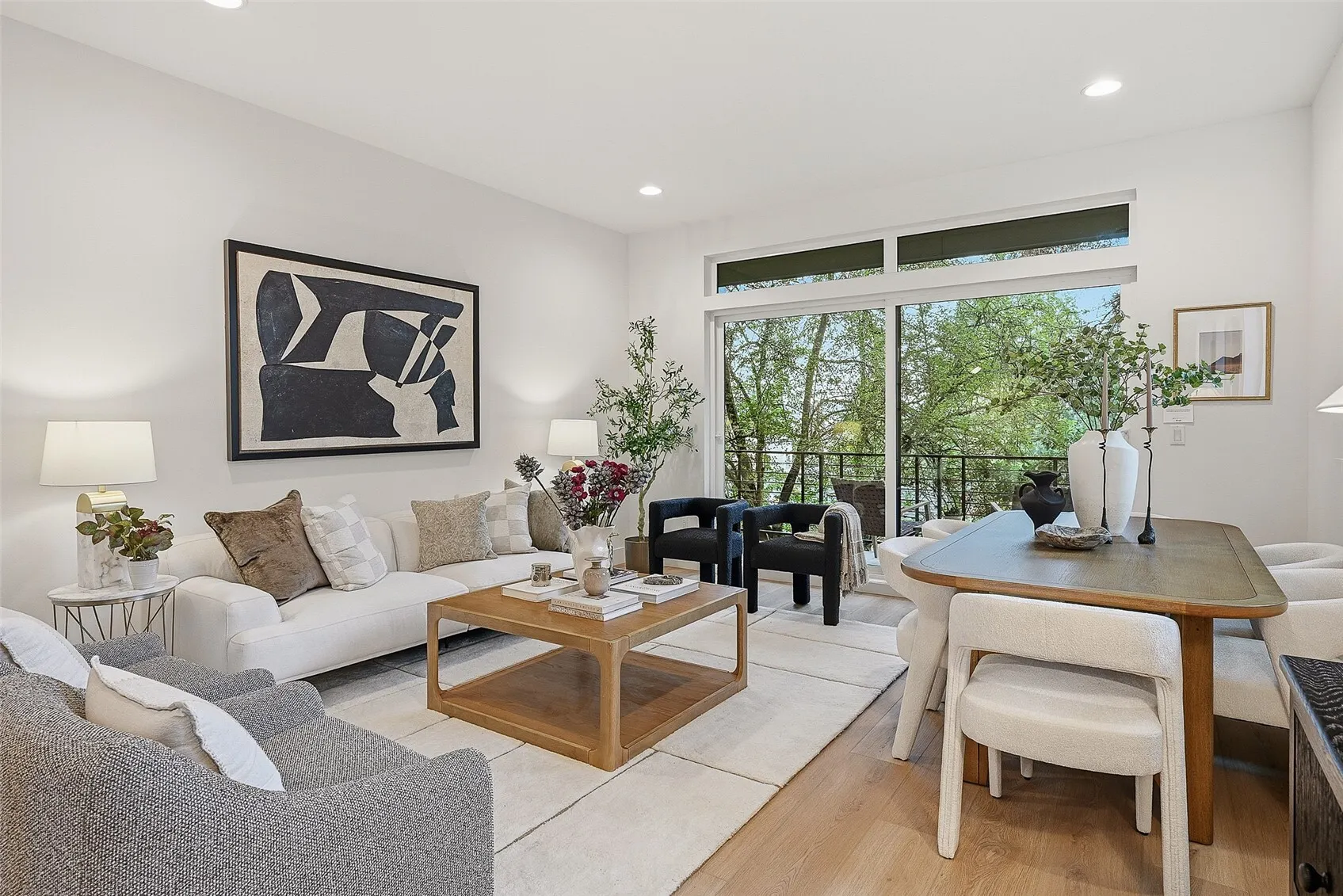 1216 B NE 103rd Street , Seattle, WA 98125