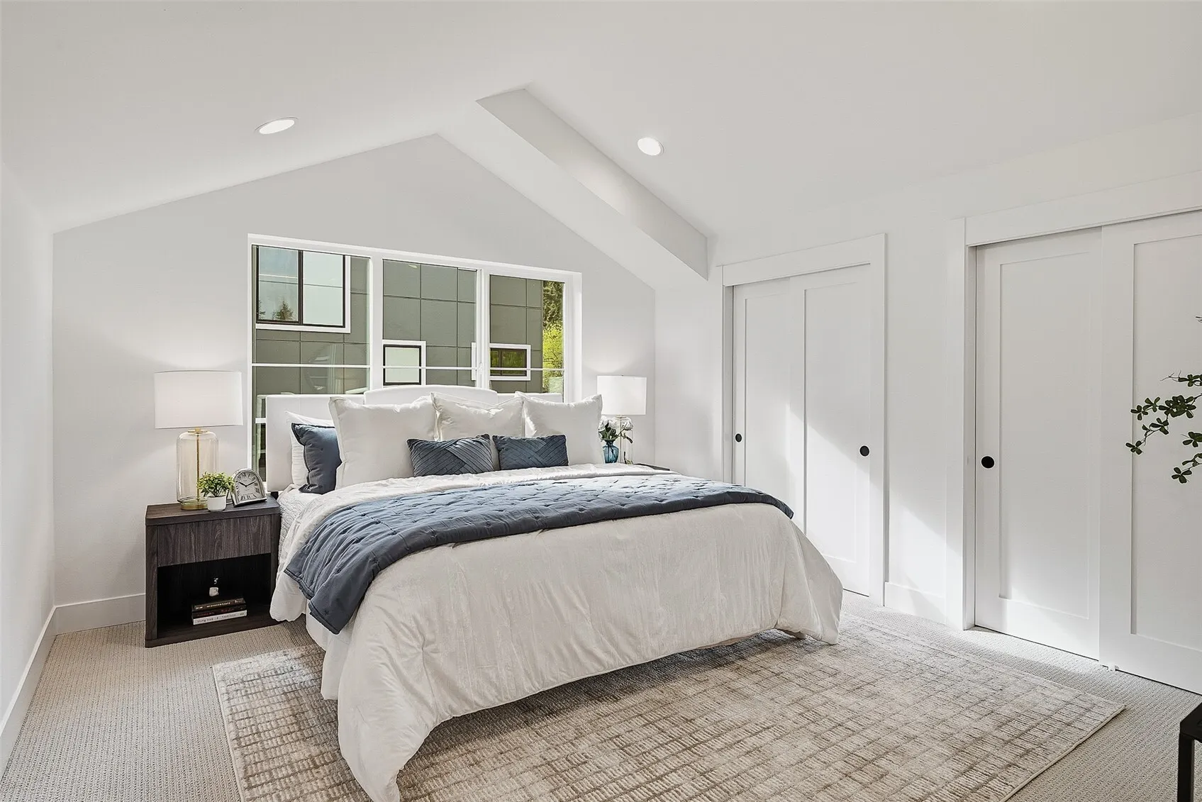 1216 B NE 103rd Street , Seattle, WA 98125