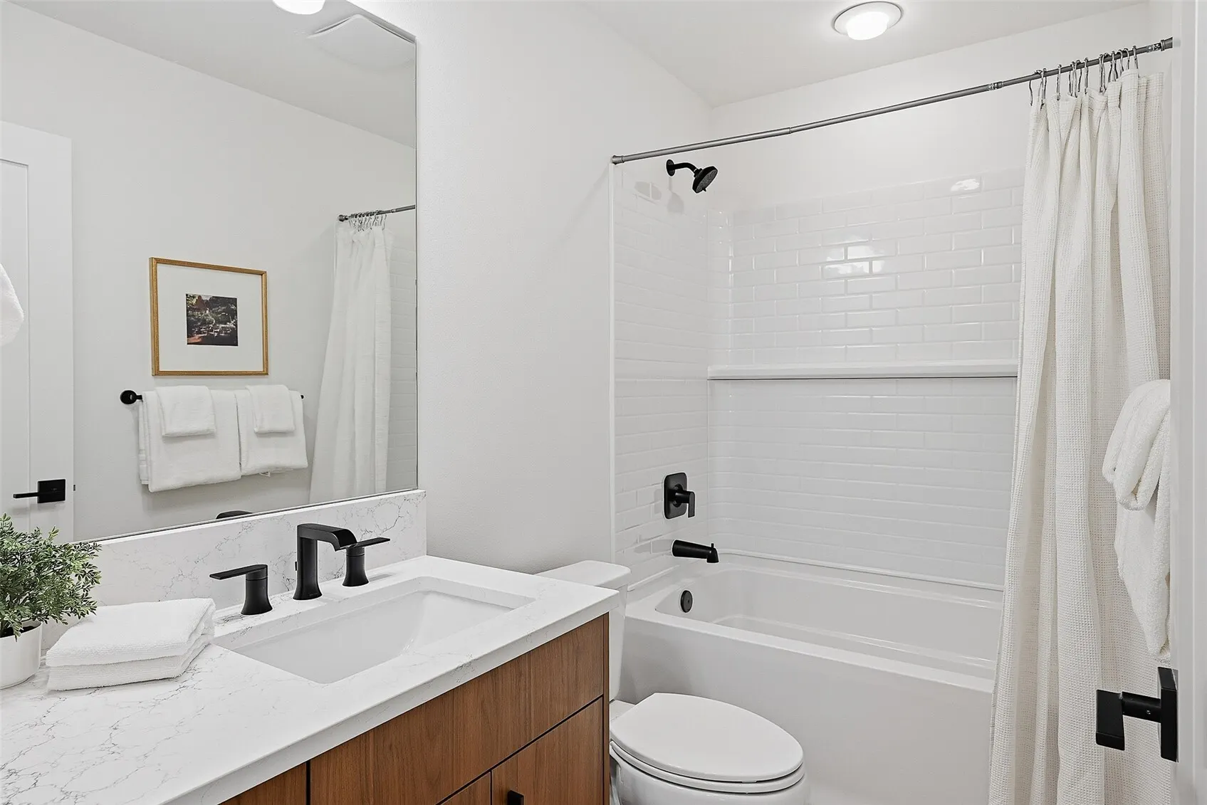 1216 B NE 103rd Street , Seattle, WA 98125