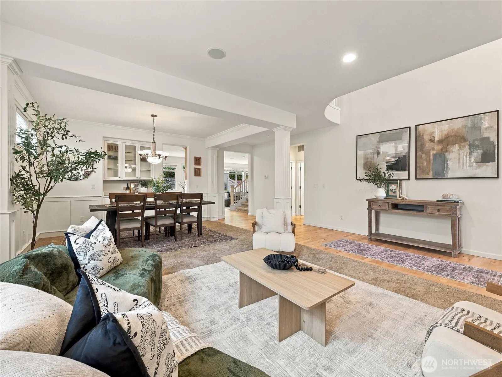 1726 28th Avenue NE, Issaquah, WA 98029