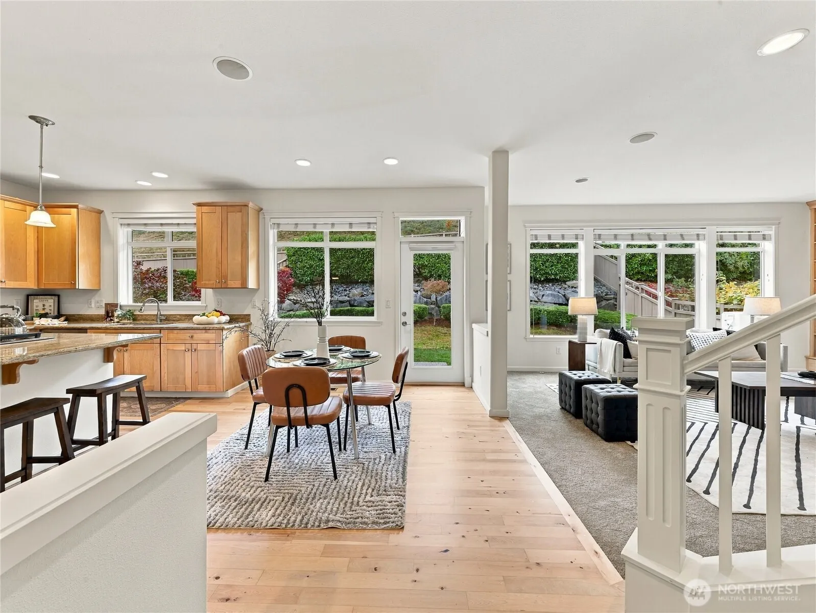 1726 28th Avenue NE, Issaquah, WA 98029