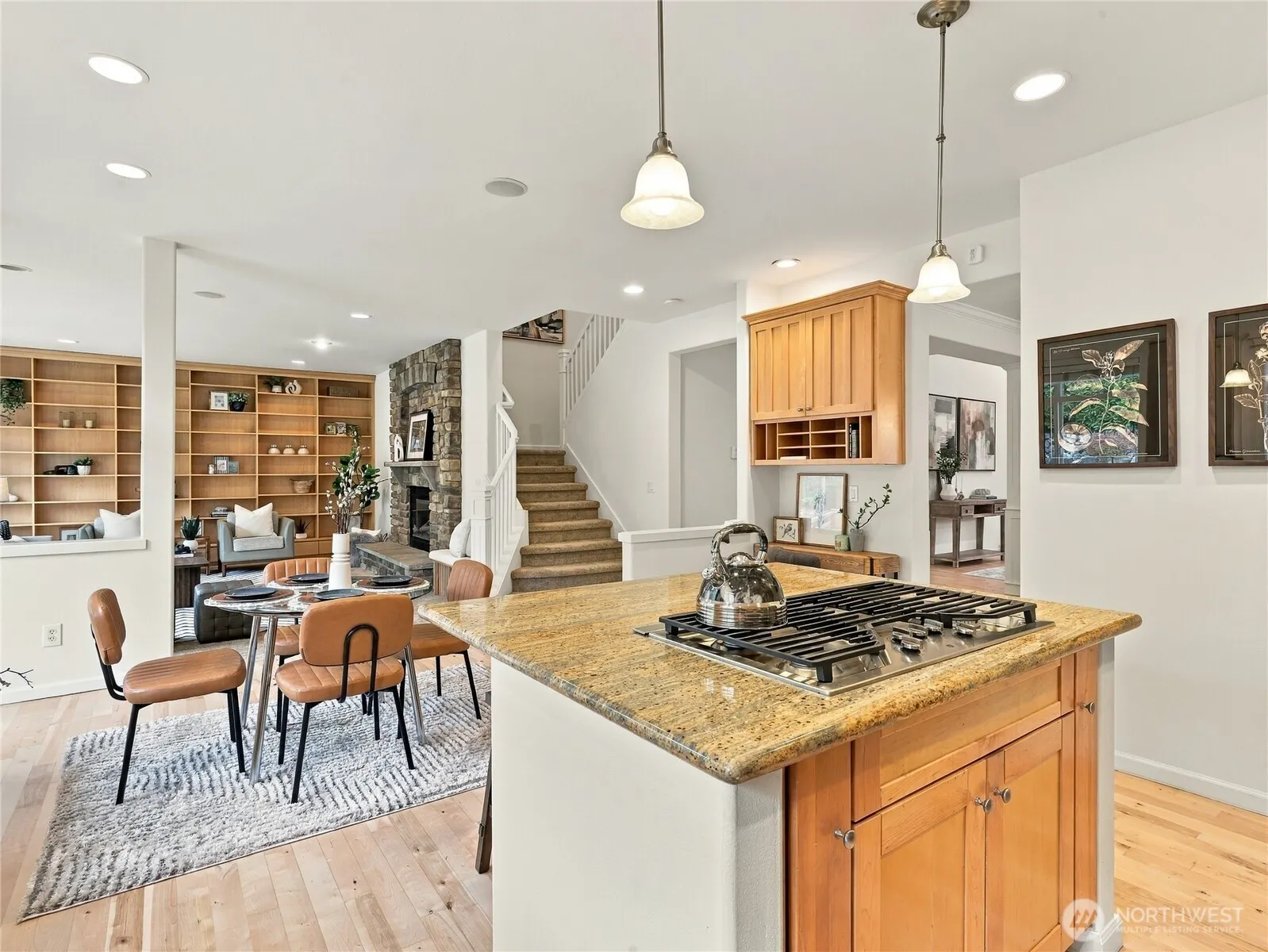 1726 28th Avenue NE, Issaquah, WA 98029