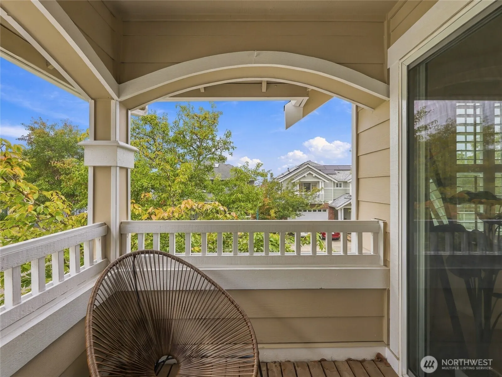 1726 28th Avenue NE, Issaquah, WA 98029