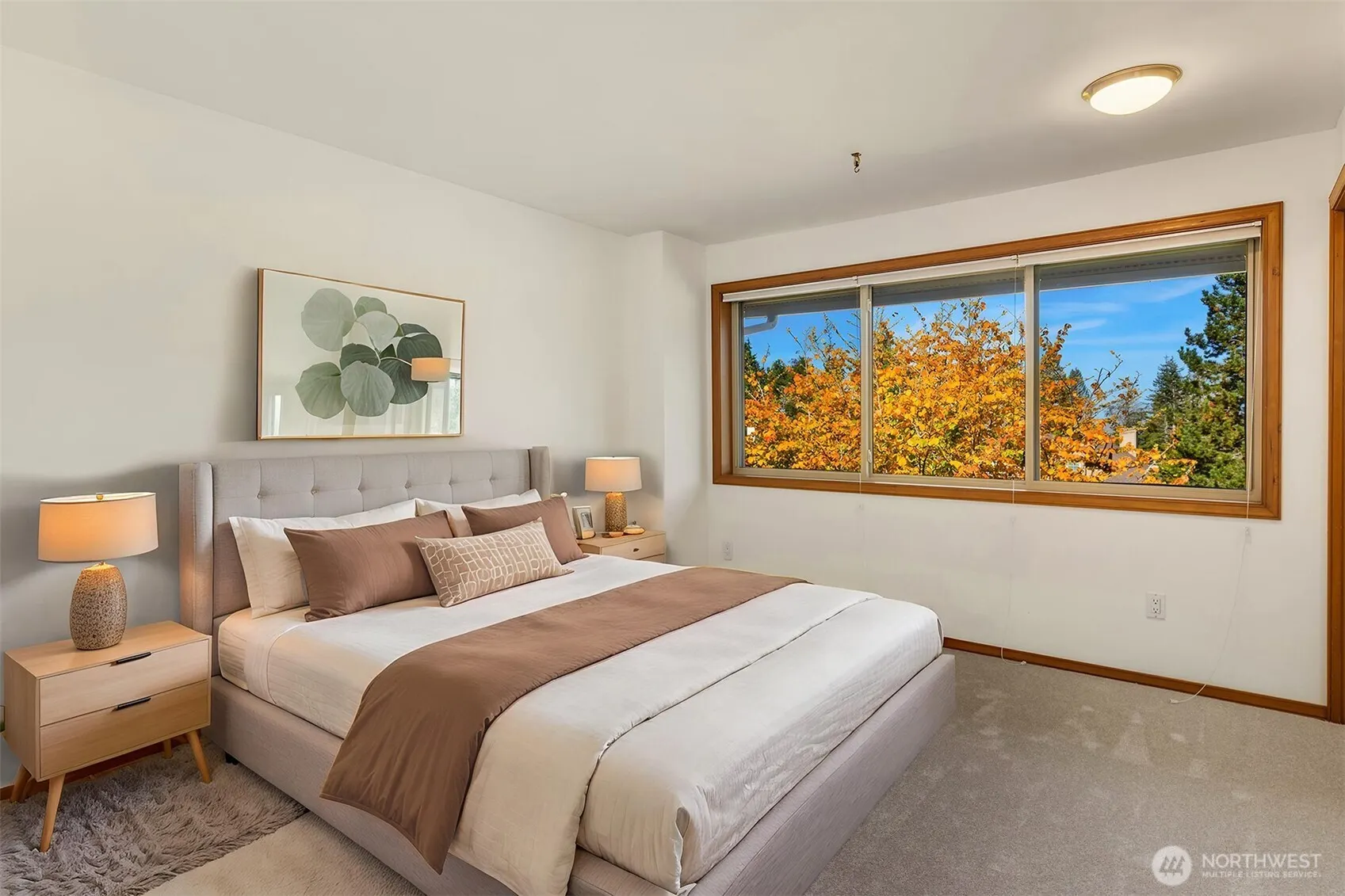 2235 Squak Mountain Loop SW, Issaquah, WA 98027
