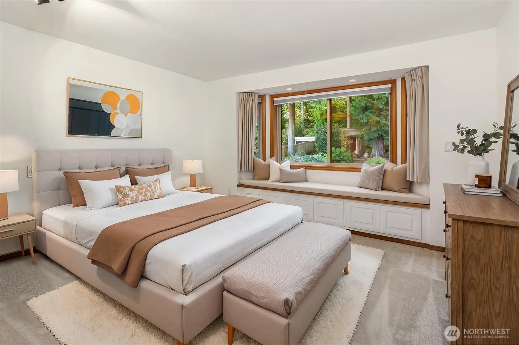 2235 Squak Mountain Loop SW, Issaquah, WA 98027