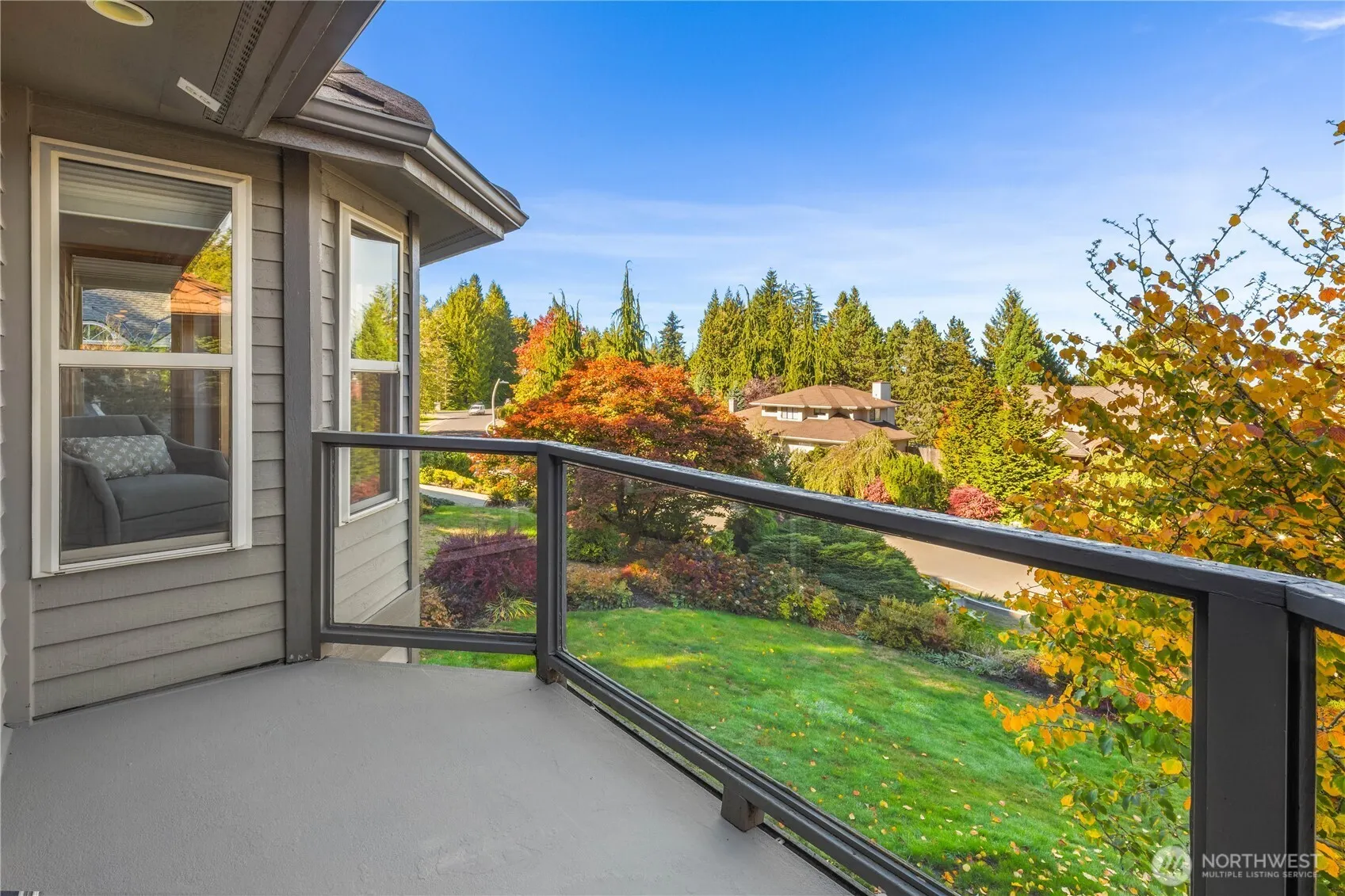 2235 Squak Mountain Loop SW, Issaquah, WA 98027