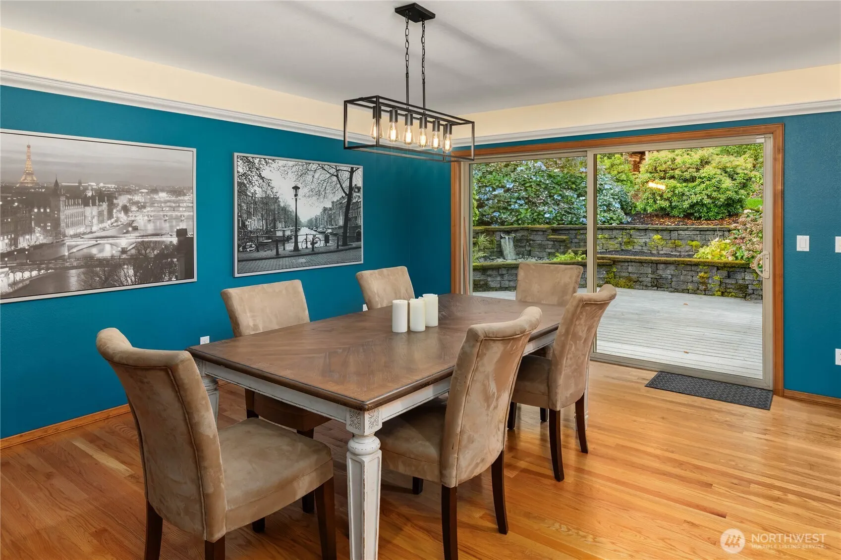 2235 Squak Mountain Loop SW, Issaquah, WA 98027