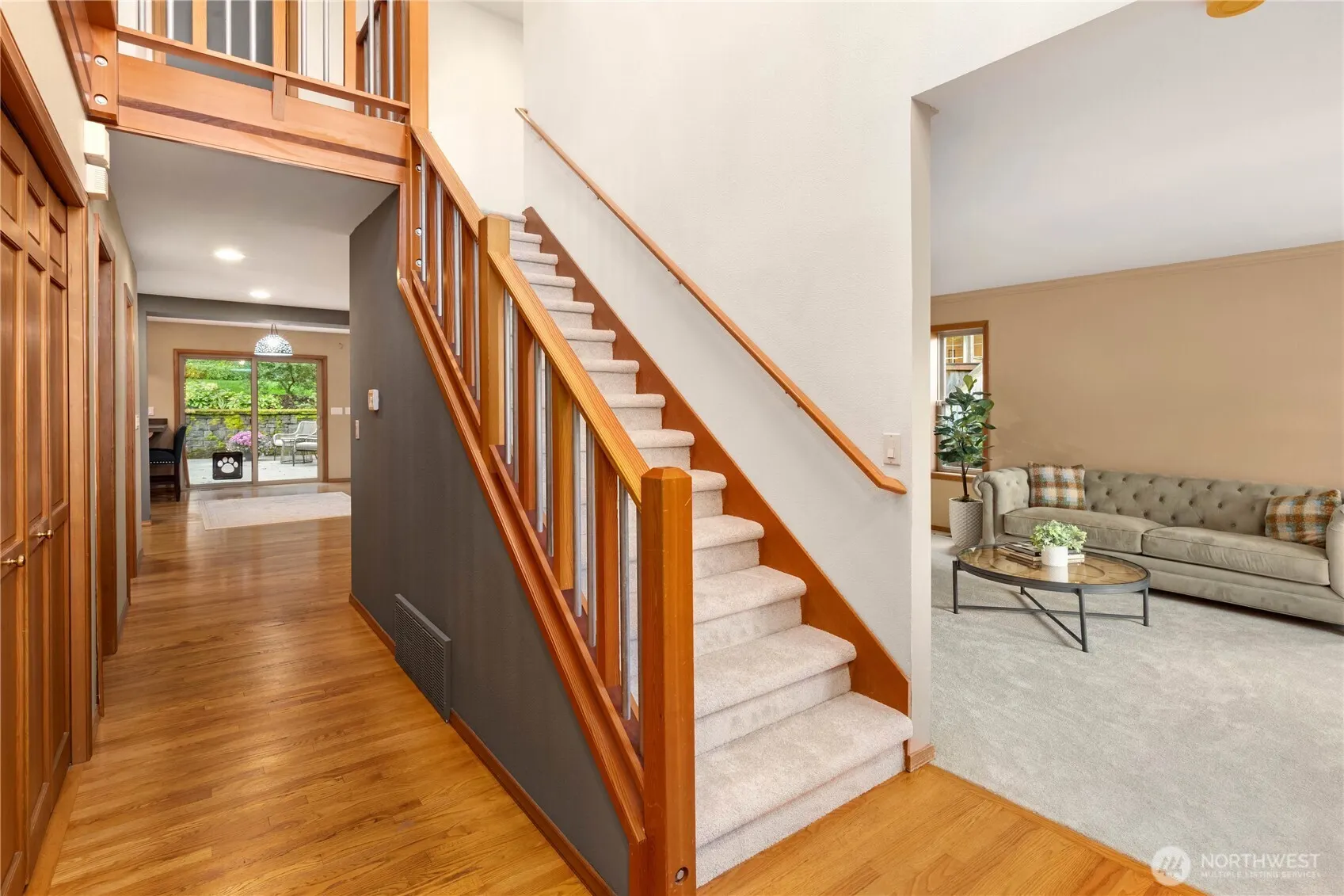 2235 Squak Mountain Loop SW, Issaquah, WA 98027