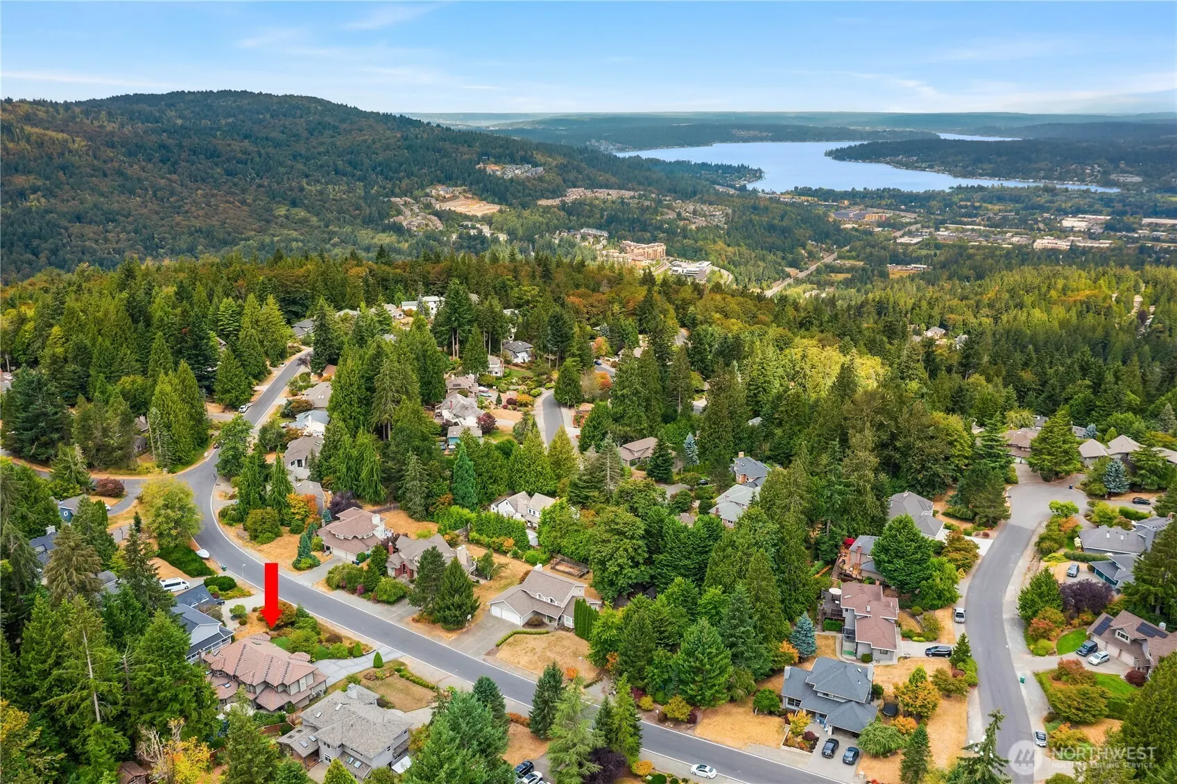 2235 Squak Mountain Loop SW, Issaquah, WA 98027