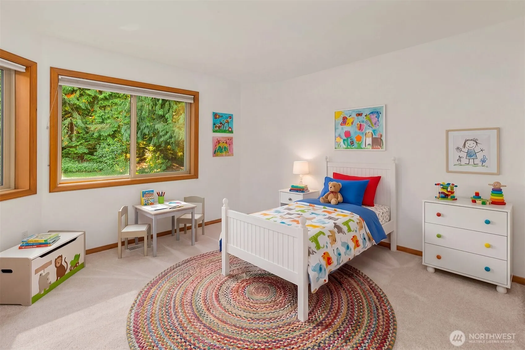 2235 Squak Mountain Loop SW, Issaquah, WA 98027
