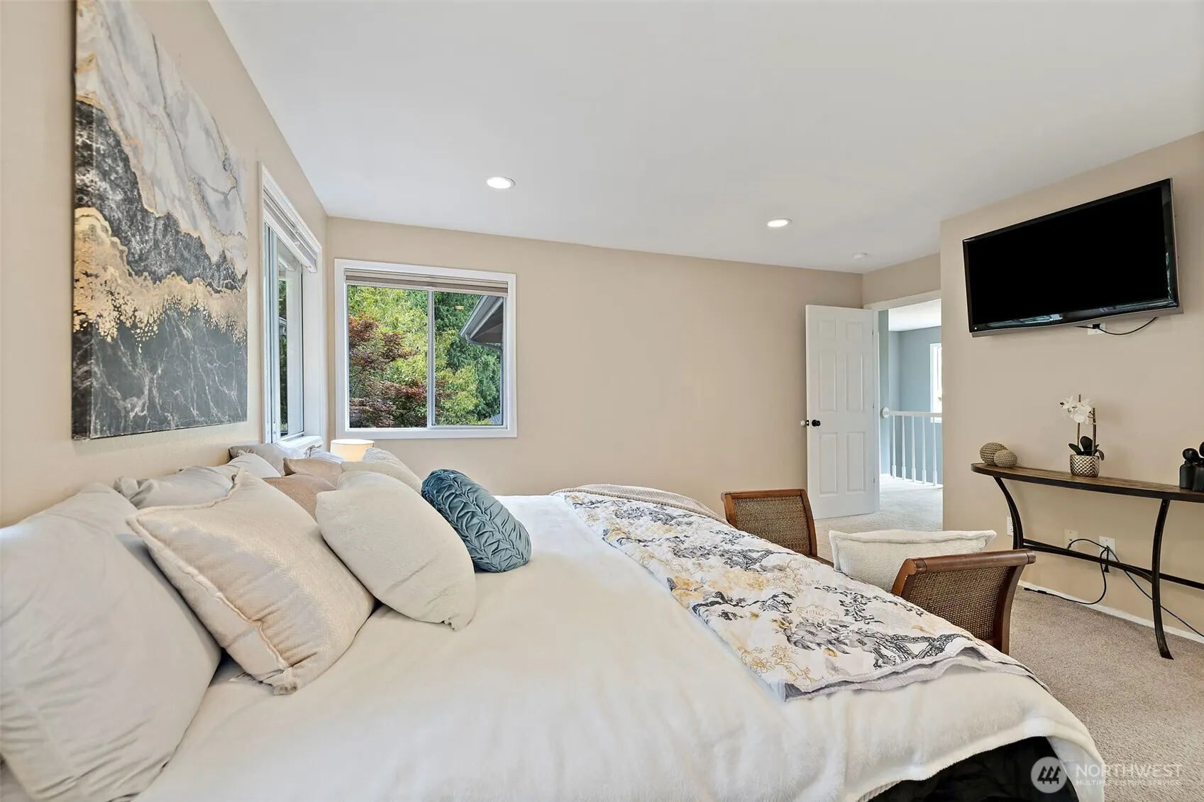 1819 221st Place NE, Sammamish, WA 98074