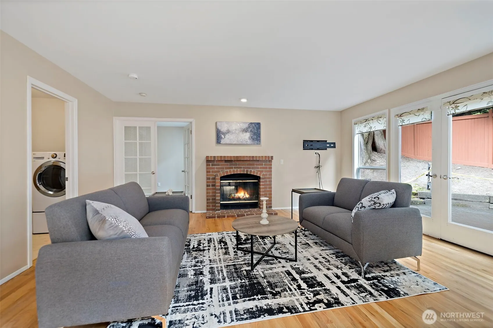1819 221st Place NE, Sammamish, WA 98074