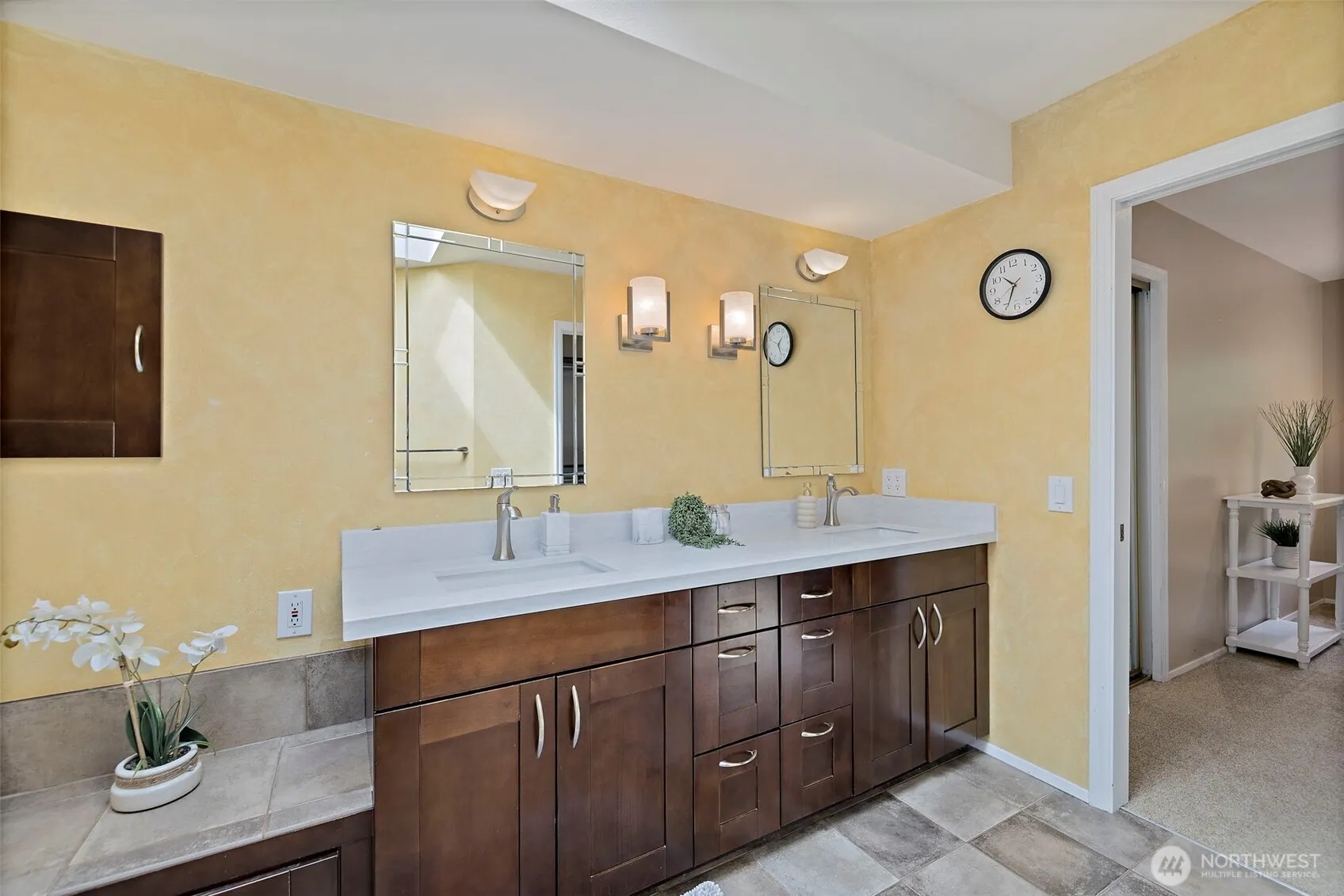 1819 221st Place NE, Sammamish, WA 98074