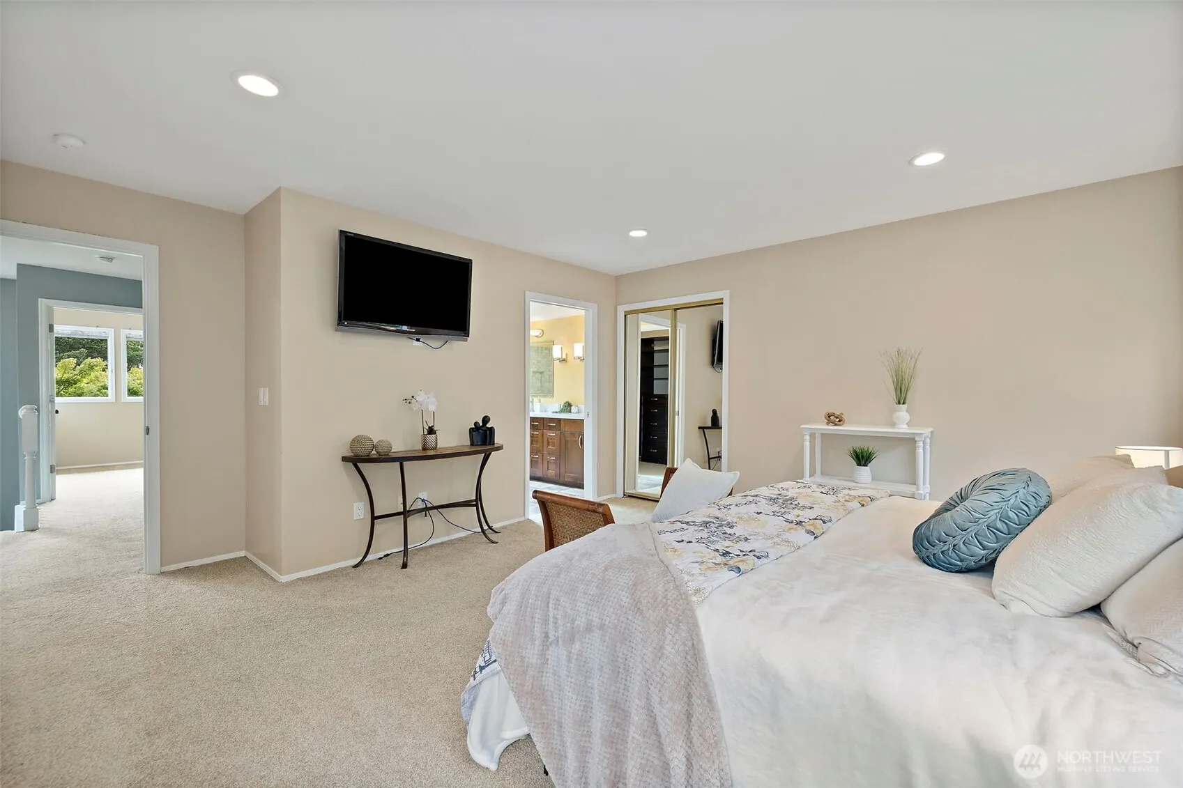 1819 221st Place NE, Sammamish, WA 98074