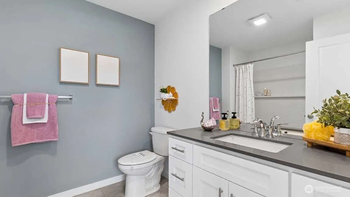 16830 20th Avenue W #E3, Lynnwood, WA 98037