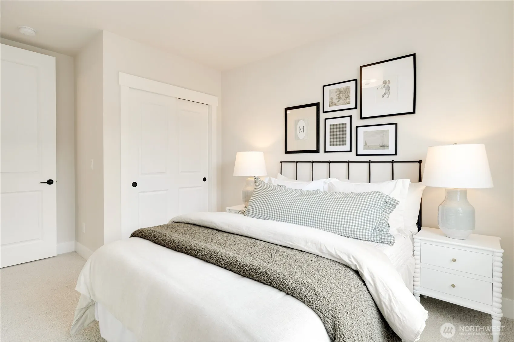 14810 NE 143rd Place #18, Woodinville, WA 98072