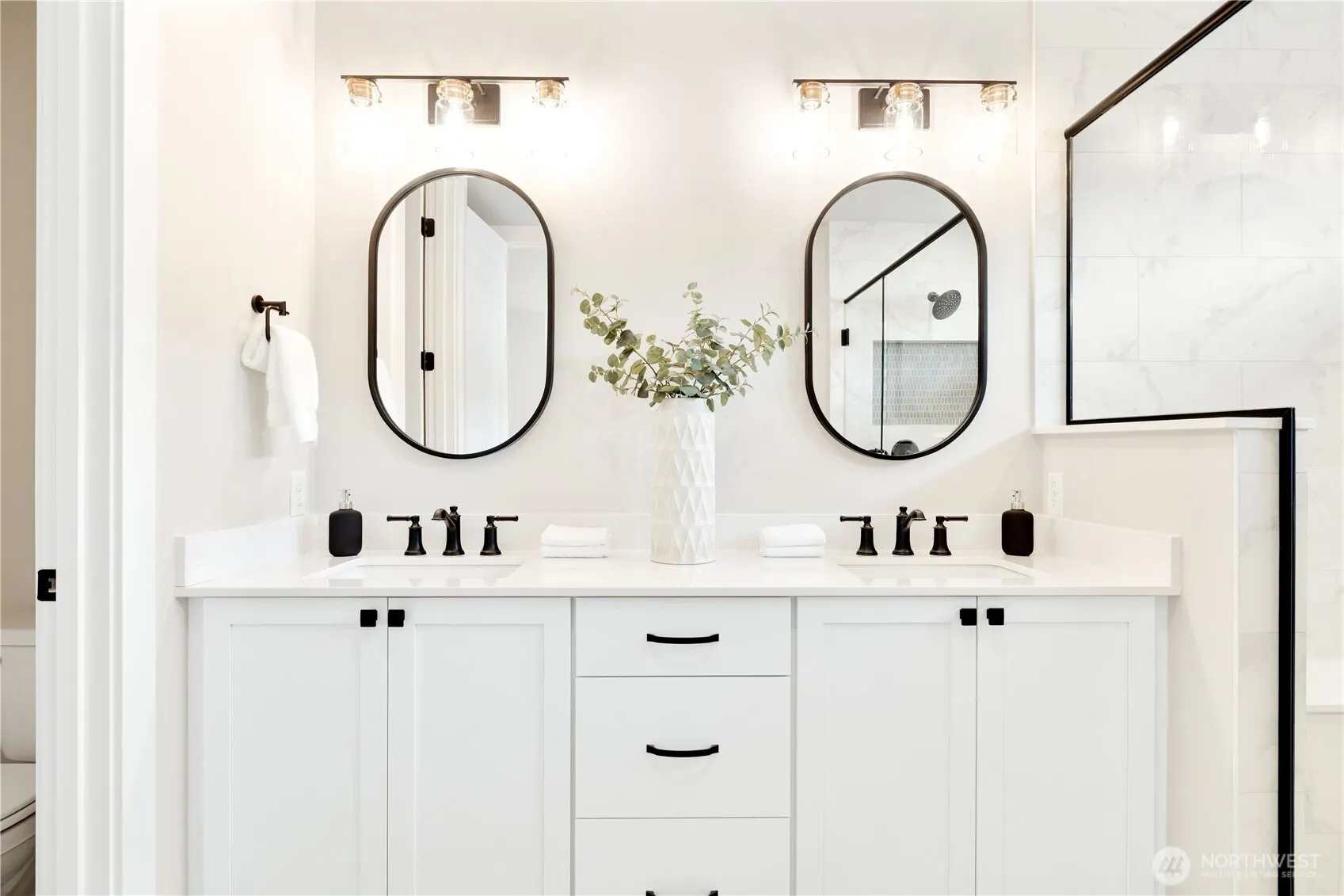 14810 NE 143rd Place #18, Woodinville, WA 98072