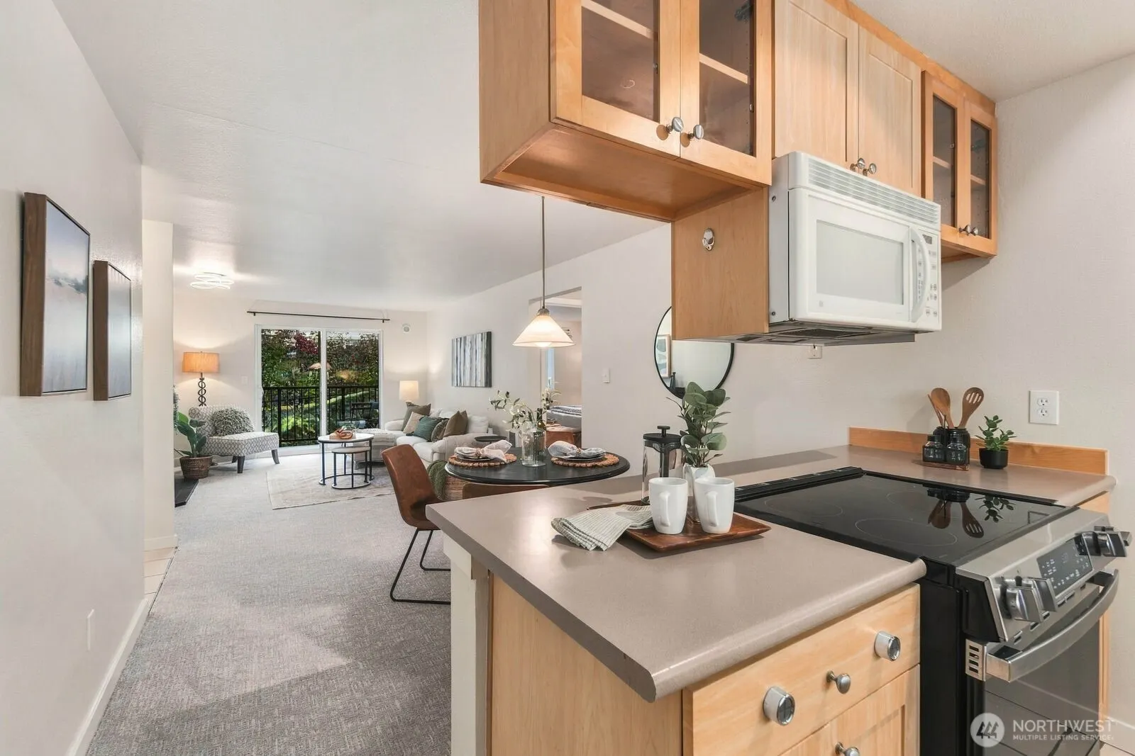 14124 NE 181st Place #H302, Woodinville, WA 98072-8557