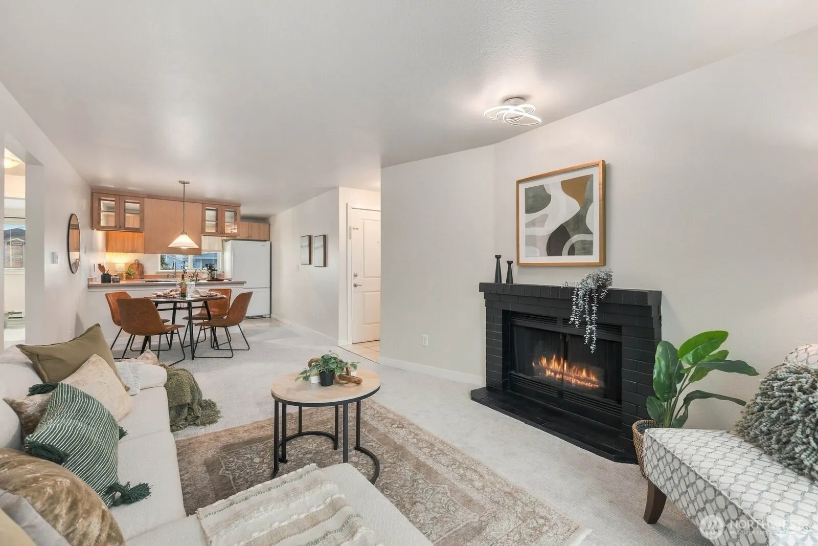 14124 NE 181st Place #H302, Woodinville, WA 98072-8557