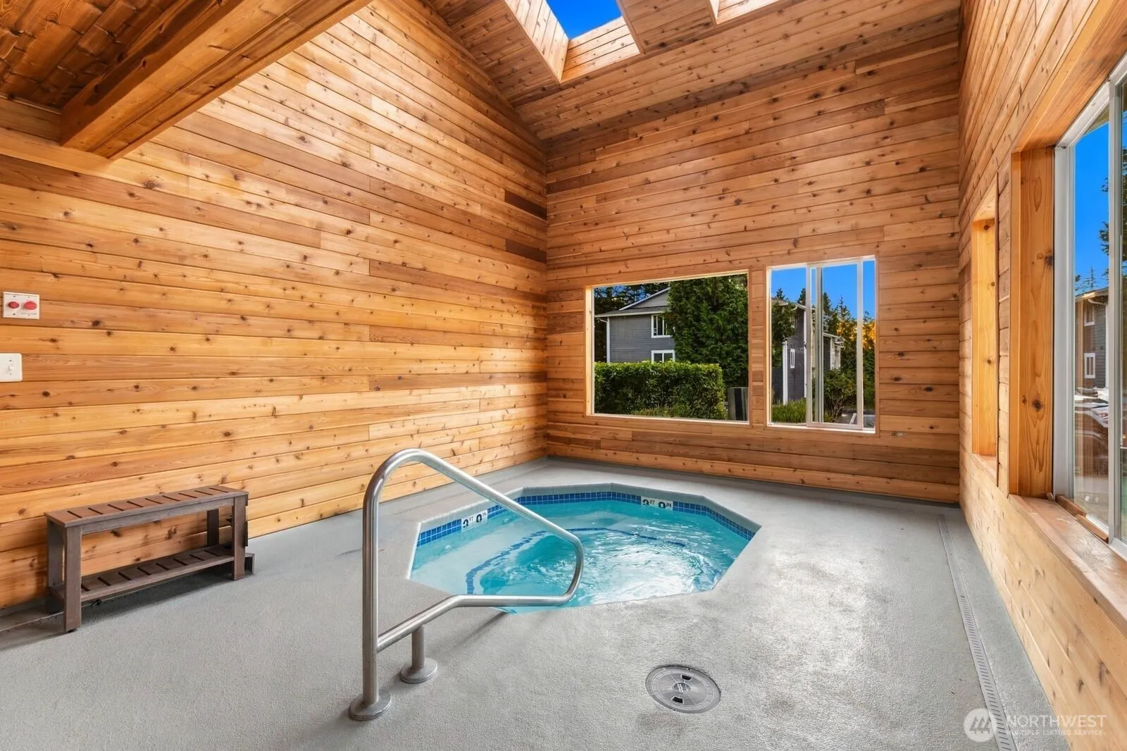 14124 NE 181st Place #H302, Woodinville, WA 98072-8557