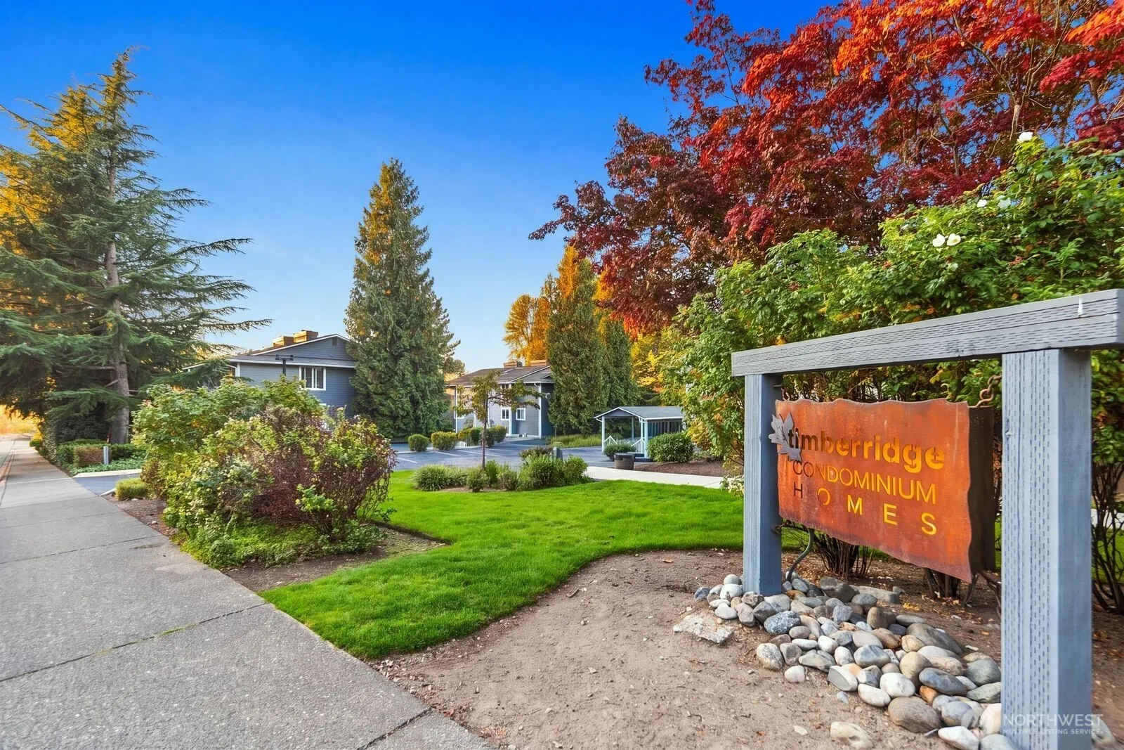 14124 NE 181st Place #H302, Woodinville, WA 98072-8557