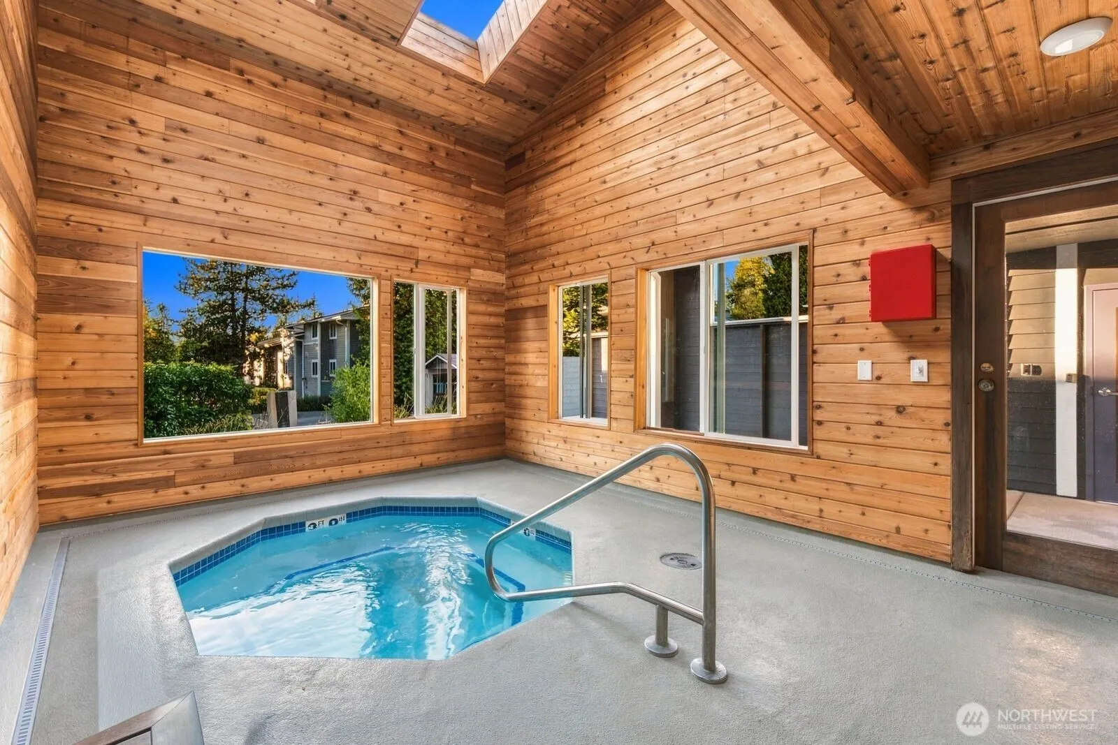 14124 NE 181st Place #H302, Woodinville, WA 98072-8557