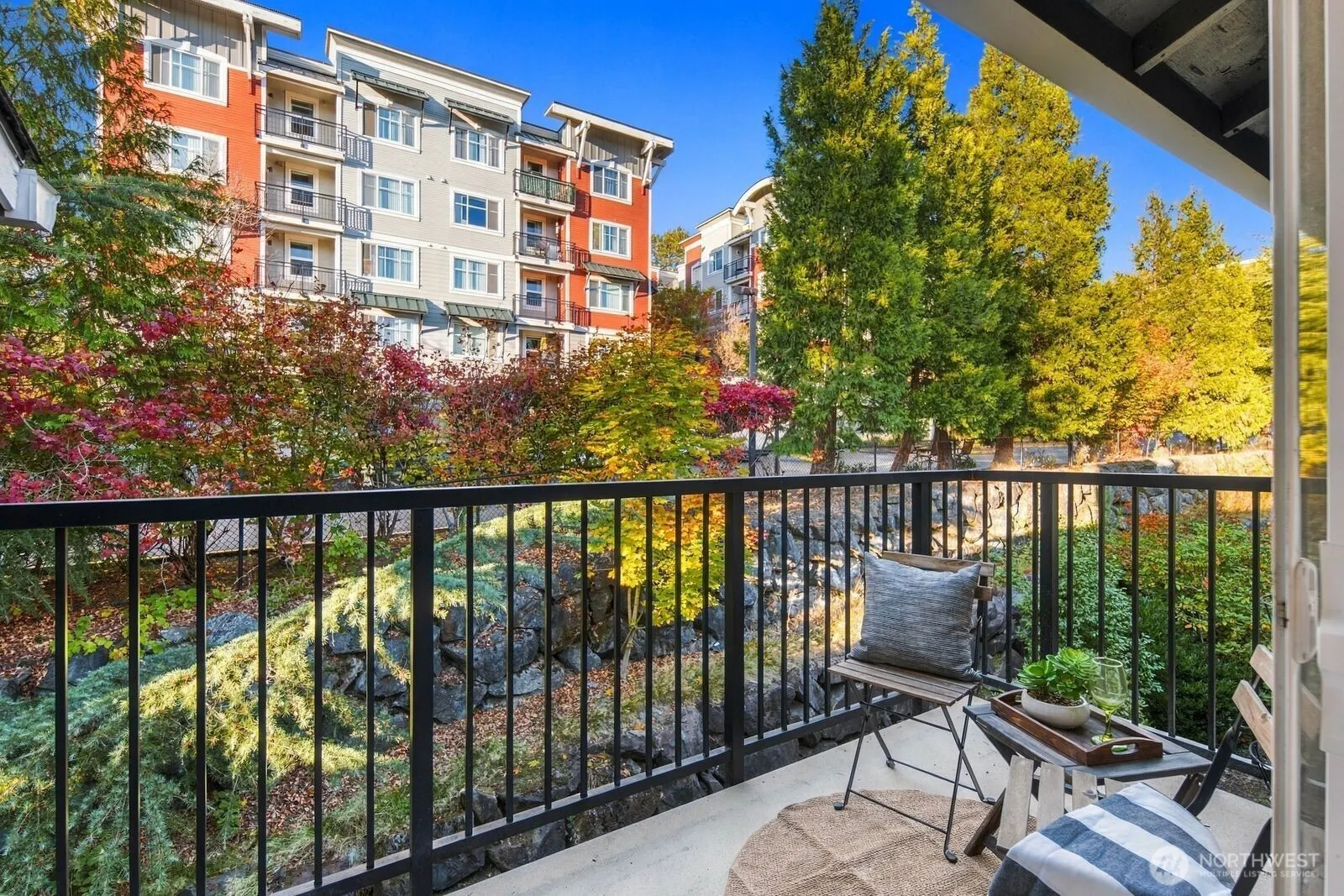 14124 NE 181st Place #H302, Woodinville, WA 98072-8557