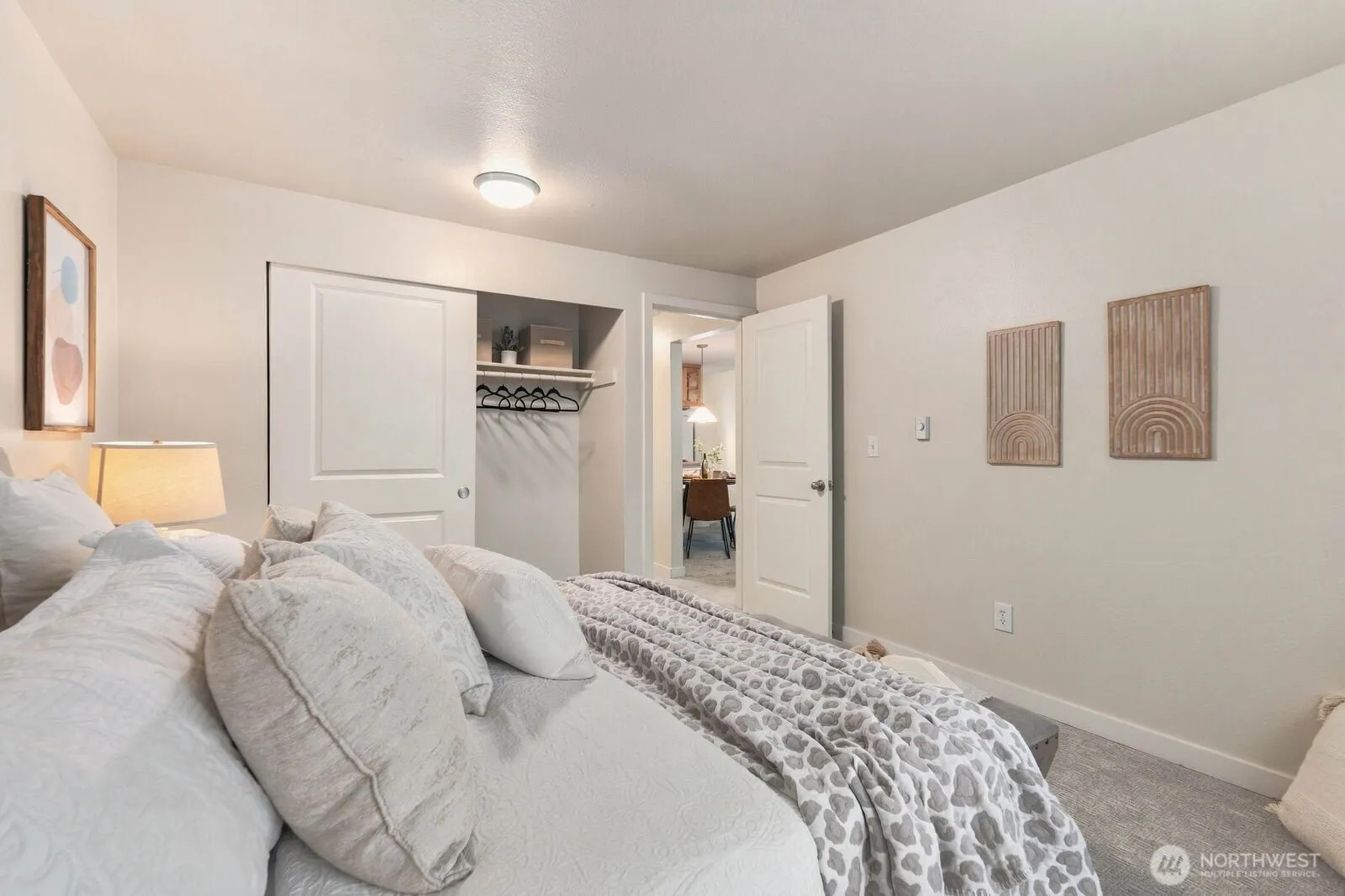 14124 NE 181st Place #H302, Woodinville, WA 98072-8557