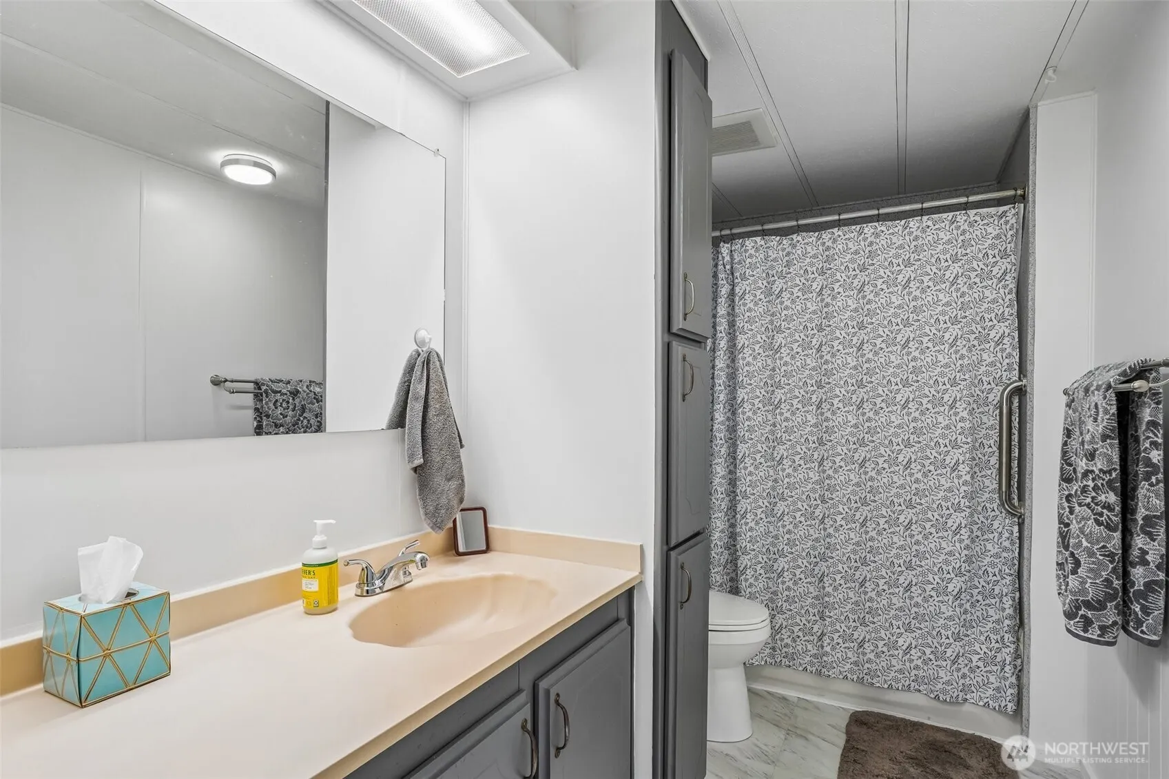2200 196th Street SE #49, Bothell, WA 98012