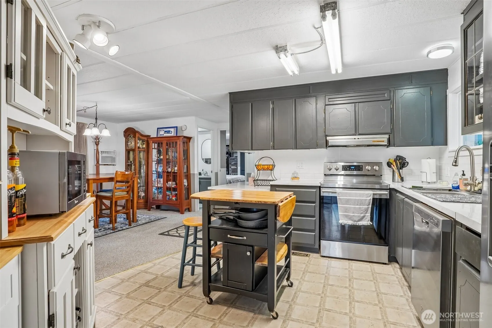 2200 196th Street SE #49, Bothell, WA 98012