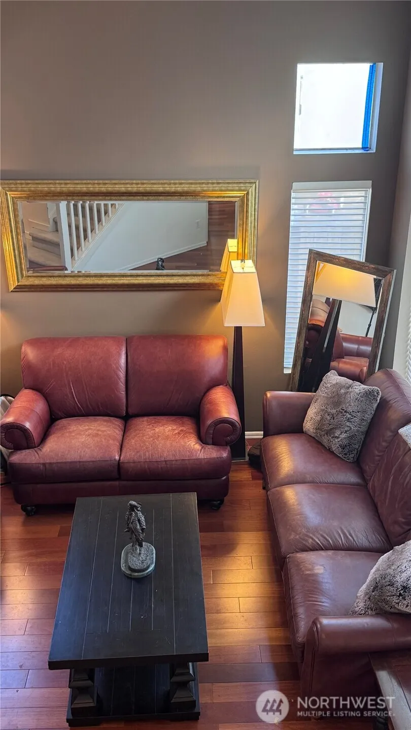 25623 SE 42nd Way , Sammamish, WA 98029