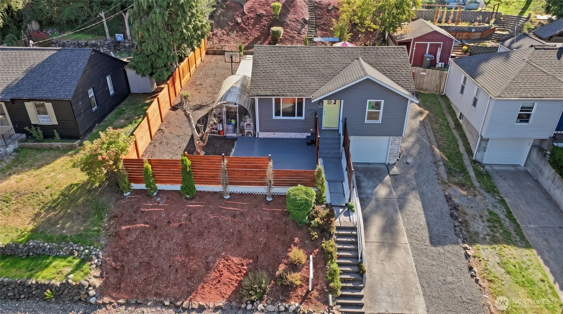 470 Grandey Way NE, Renton, WA 98056