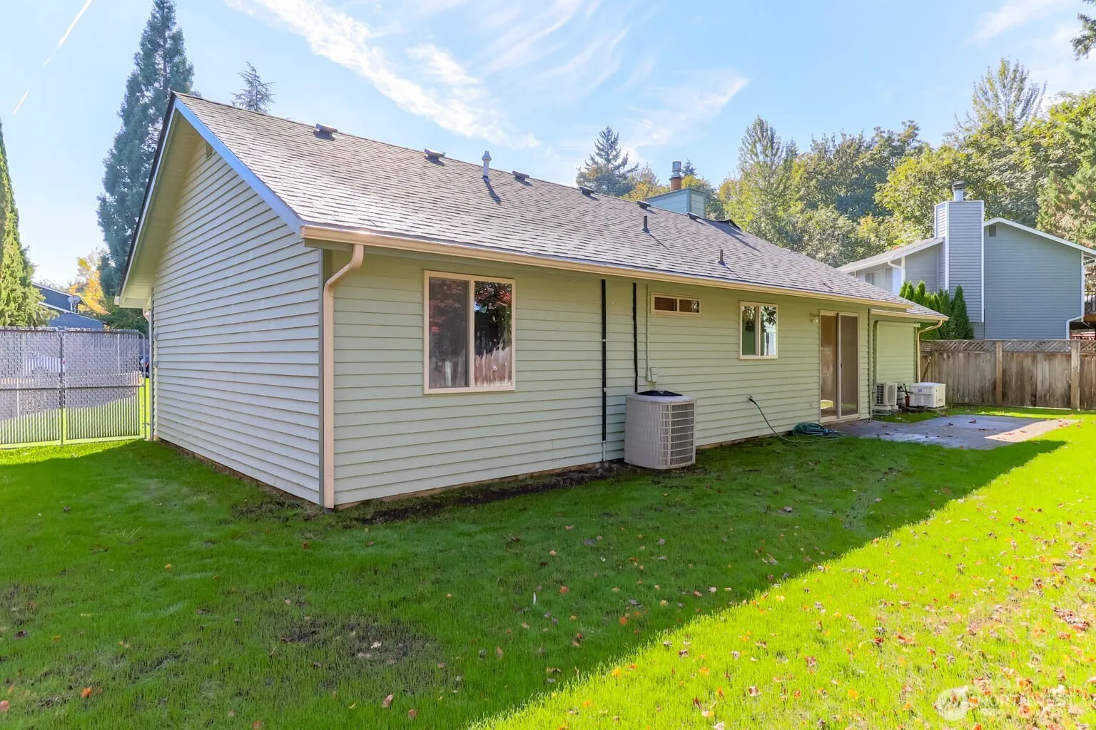 11216 SE 228th Place , Kent, WA 98031