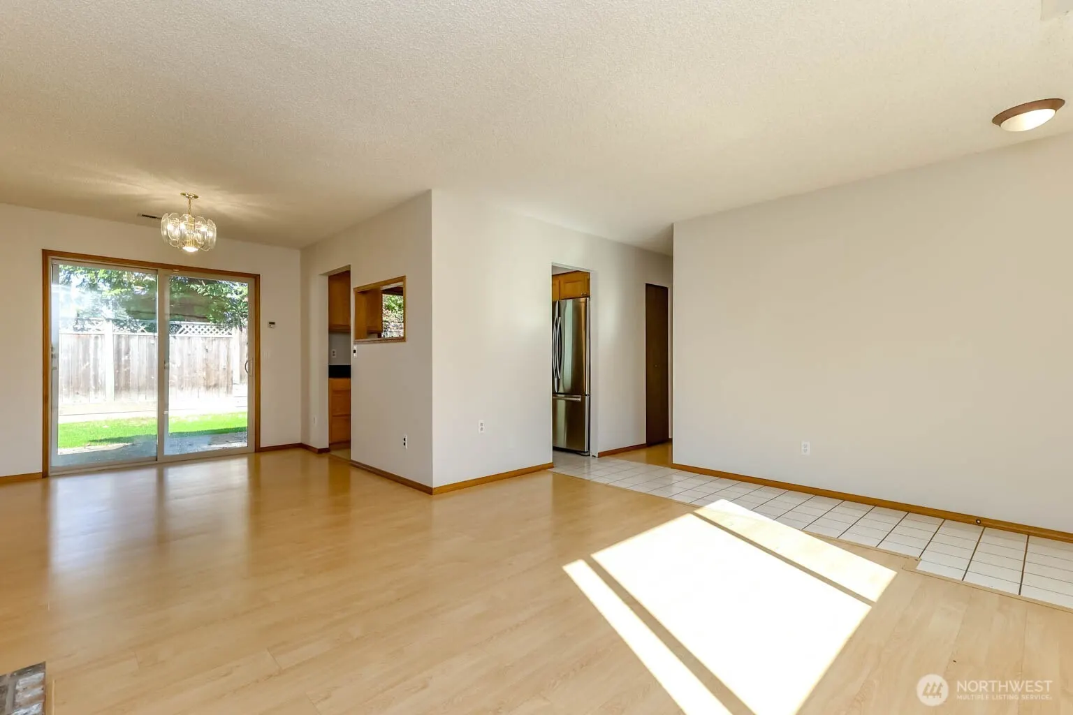 11216 SE 228th Place , Kent, WA 98031