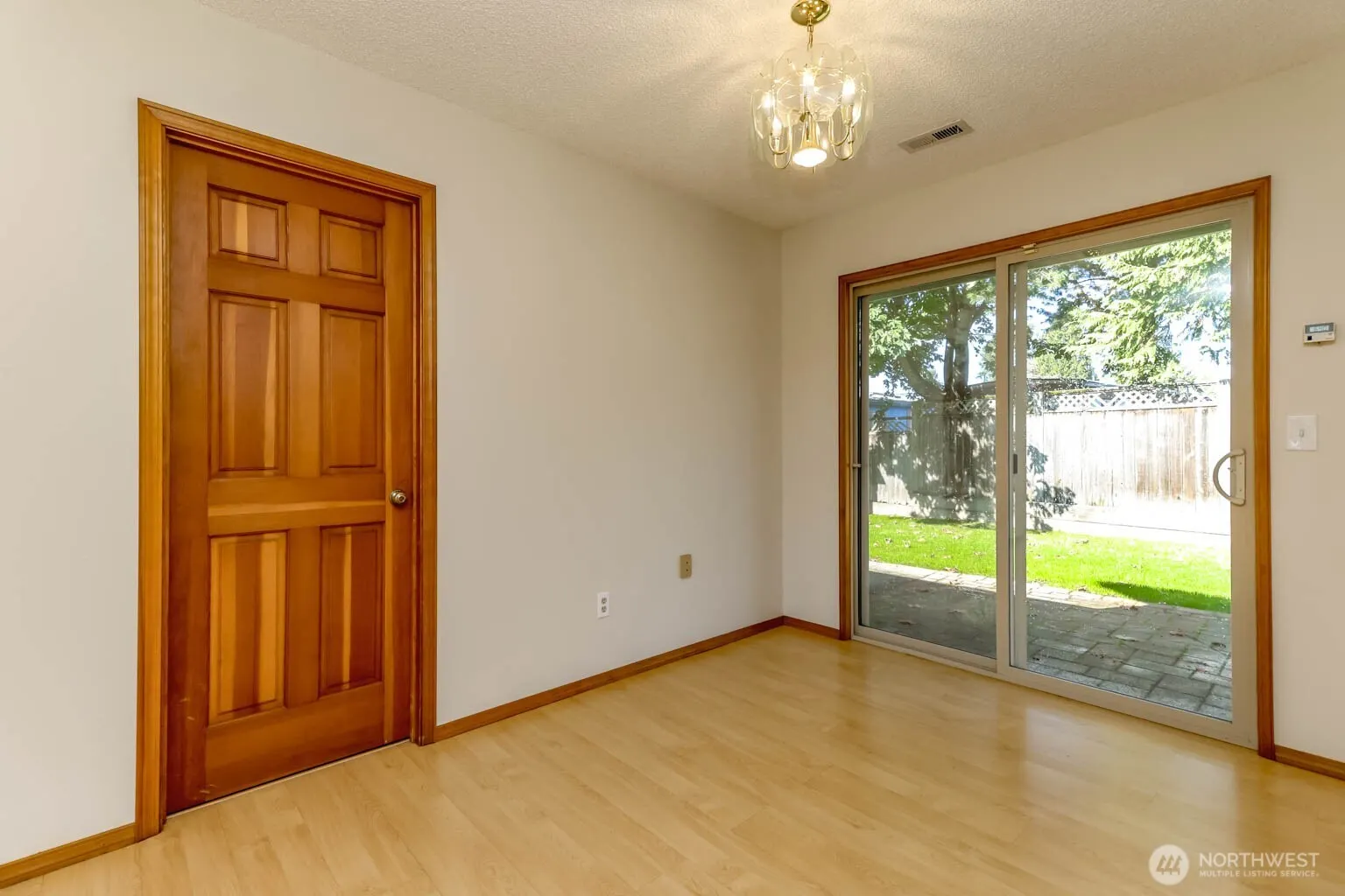 11216 SE 228th Place , Kent, WA 98031